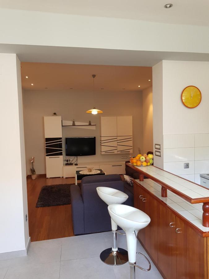 Apartment Centar オミシュ エクステリア 写真